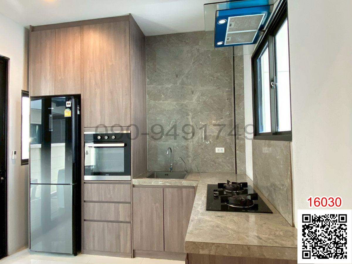 รูป เช่า บ้านเดี่ยวหรู หลังใหญ่ Bangkok Boulevard ศรีนครินทร์–บางนา ใกล้ Mega Bangna เพียง 5 นาที - รูปที่ 10/14