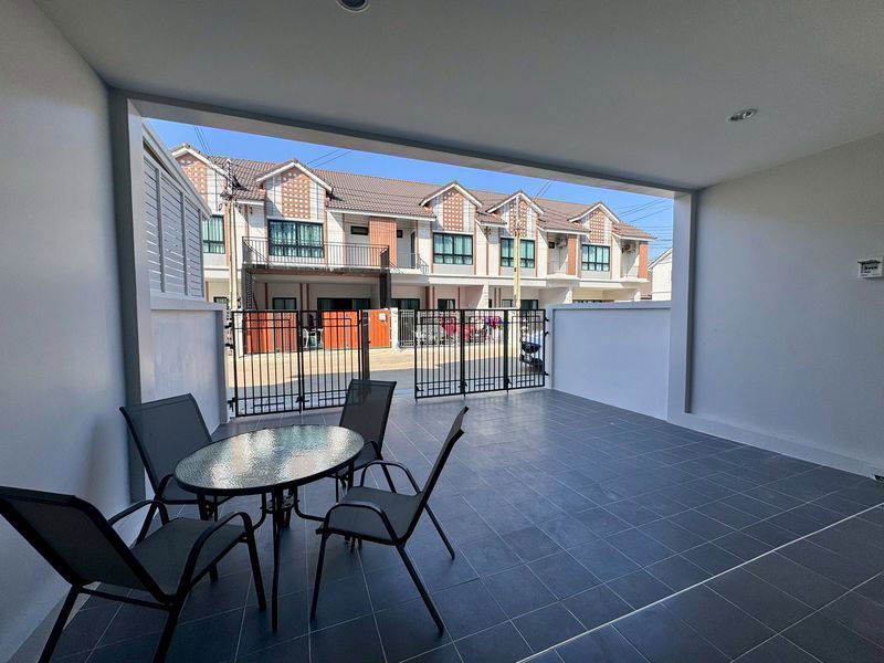 picture For Rent Townhouse Zensiri 3 Bedrooms 3 Bathrooms - 2/20