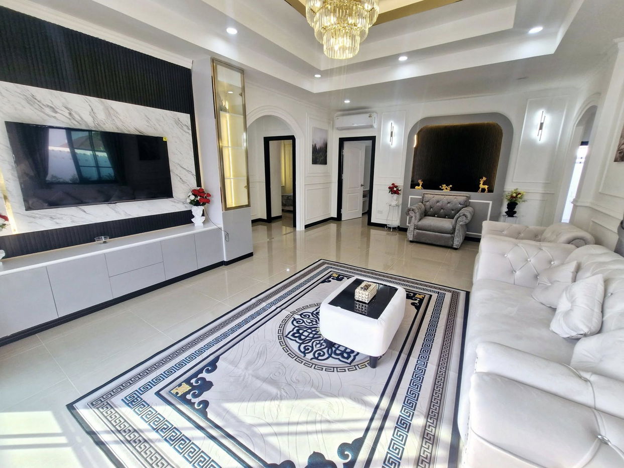 picture House for Rent in East Pattaya - 3/15