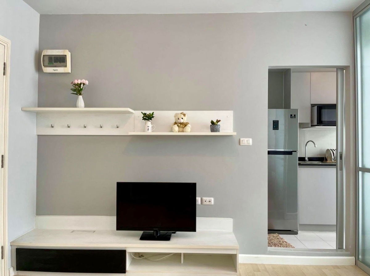 รูป code : E61 ให้เช่าคอนโด ดี คอนโด รามคำแหง 64 (D Condo Ramkhamhaeng 64) | ห้องขนาด 30 ตร.ม. วิวโล่ง ทิศตะวันออก เฟอร์ครบ พร้อมเข้าอยู่ - รูปที่ 2/11