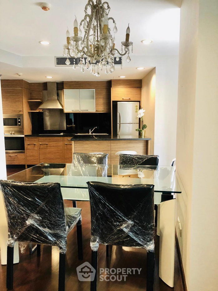 รูป คอนโด 2-ห้องนอน ที่ เออร์บานา หลังสวน คอนโดมิเนียม ใกล้ BTS ราชดำริ (ID 452845) - รูปที่ 2/9