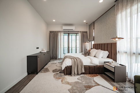 the privilege of luxury in an economic hub location burasiri krungthep kreetha