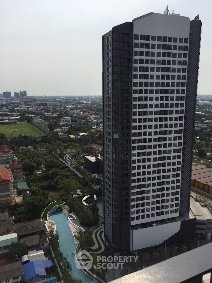 picture 2-BR Condo at Ideo O2 near BTS Bang Na (ID 317208) - 5/11