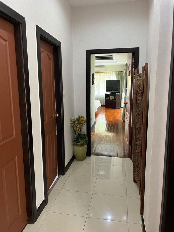 picture 3 Bedrooms Pool Villa in Takhian Tia for Sale - 2/14