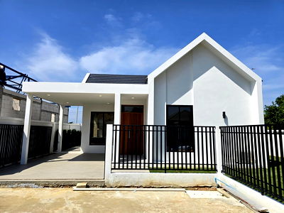 บ้านเดี่ยว หาดกระทิงลาย : ขายบ้าน 3 ห้องนอนในหนองปลาไหล