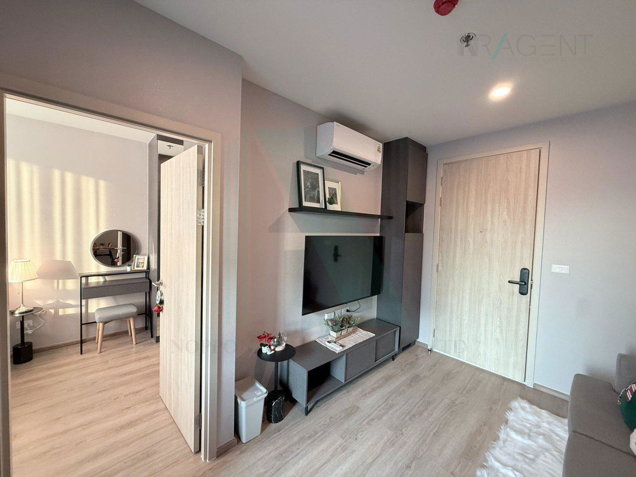 picture For Rent Condo NUE DISTRICT R9 Building 1, Floor 33,1 bed room, Room size 33 sqm - 2/8