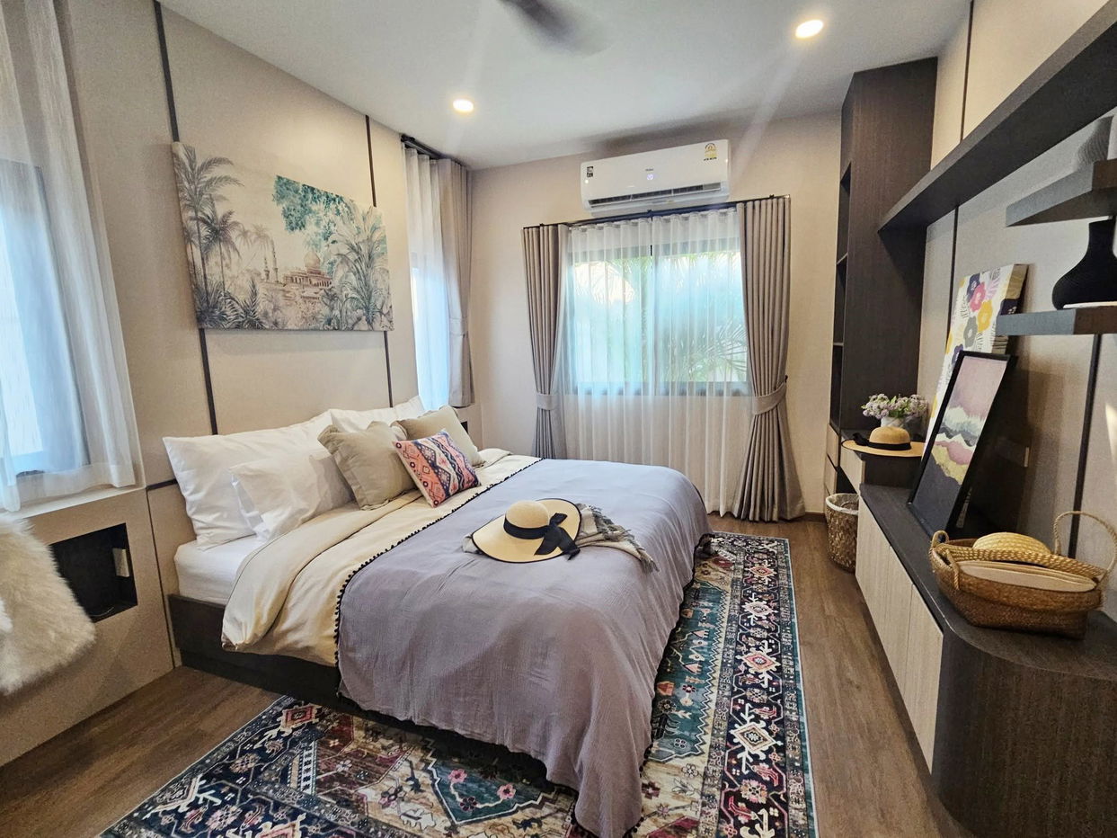 picture 3 Beds Pool Villa in East Pattaya for Sale - 7/12