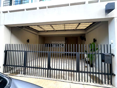 เช่าทาวน์โฮม ถนนพัฒนาการ : เช่าทาวน์เฮ้าส์/ทาวน์โฮม  โนเบิล คิวบ์ พัฒนาการ สวนหลวง เขต สวนหลวง กรุงเทพ CX-138651 ✅ ทักไลน์ @connexproperty ตอบทันที ทีมงานมืออาชีพ ✅ 