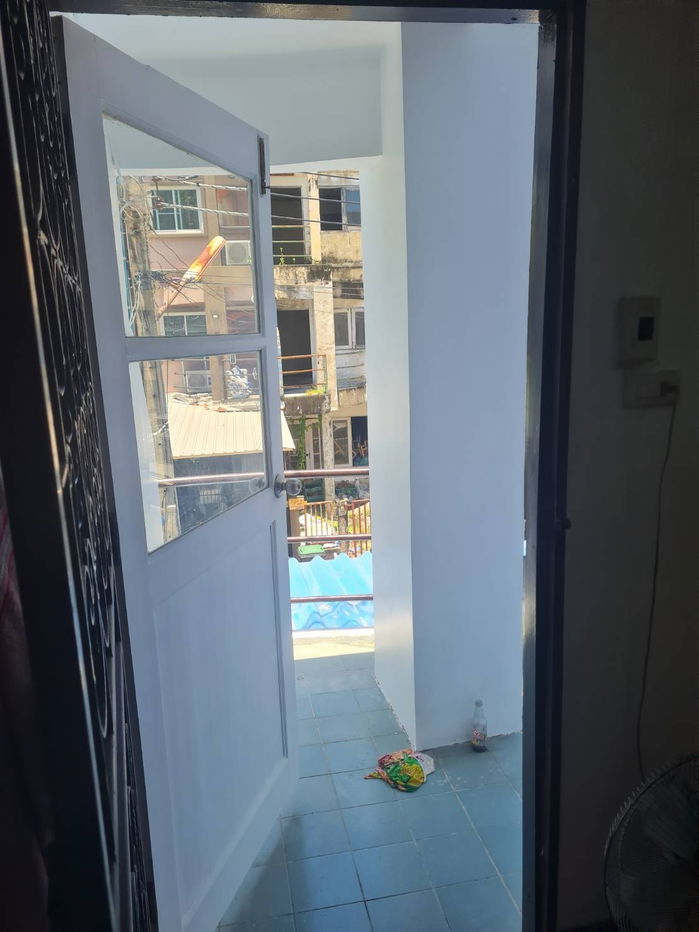 picture Selling below cost price, 3-storey townhouse, Thanyakarn Village, Watcharapol, 1.6 MB. - 19/28