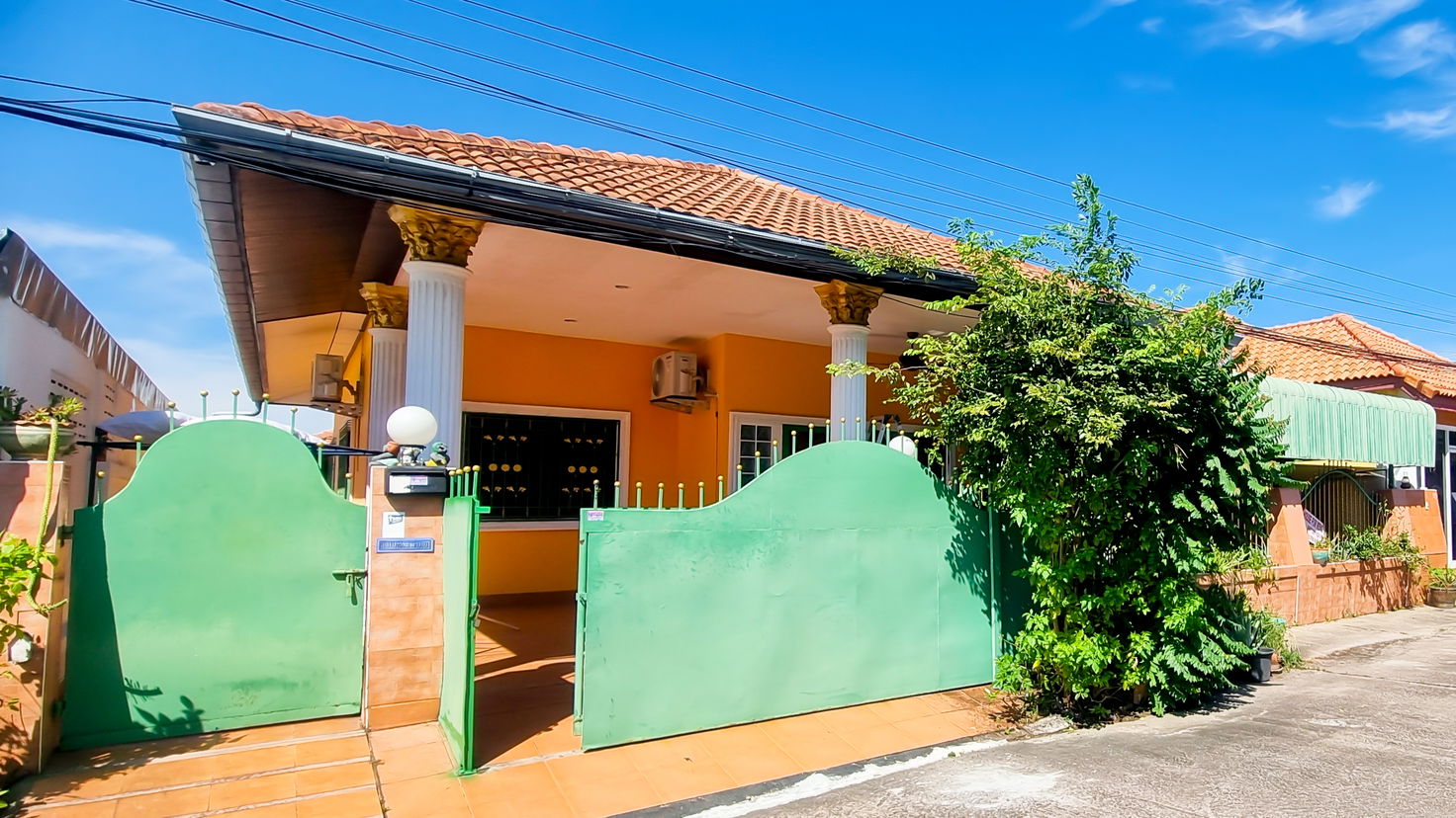 รูป บ้าน 3 ห้องนอนให้เช่าในเขาตาโล พัทยา - รูปที่ 1/15