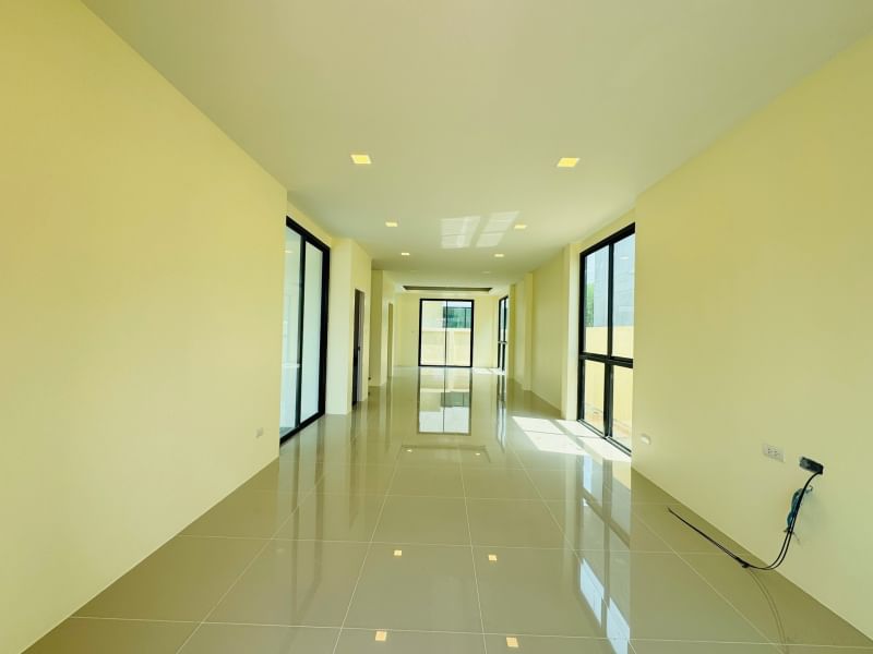 รูป บ้าน 3 ห้องนอน ในหนองปลาไหล - รูปที่ 1/8