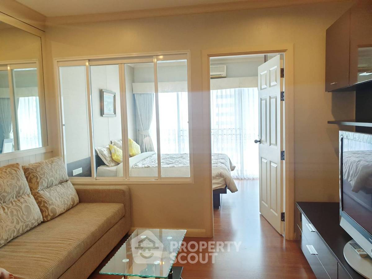 picture 1-BR Condo at Grand Park View Asoke near MRT Sukhumvit (ID 752540) - 1/11