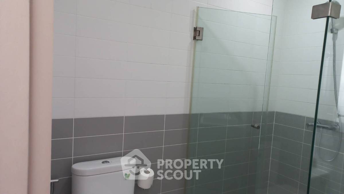 picture 2-BR Condo at Ideo Mobi Sukhumvit 81 near BTS On Nut (ID 889587) - 10/12