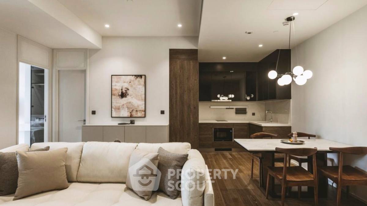 picture 2-BR Condo at Muniq Langsuan near BTS Ratchadamri (ID 2462062) - 3/7