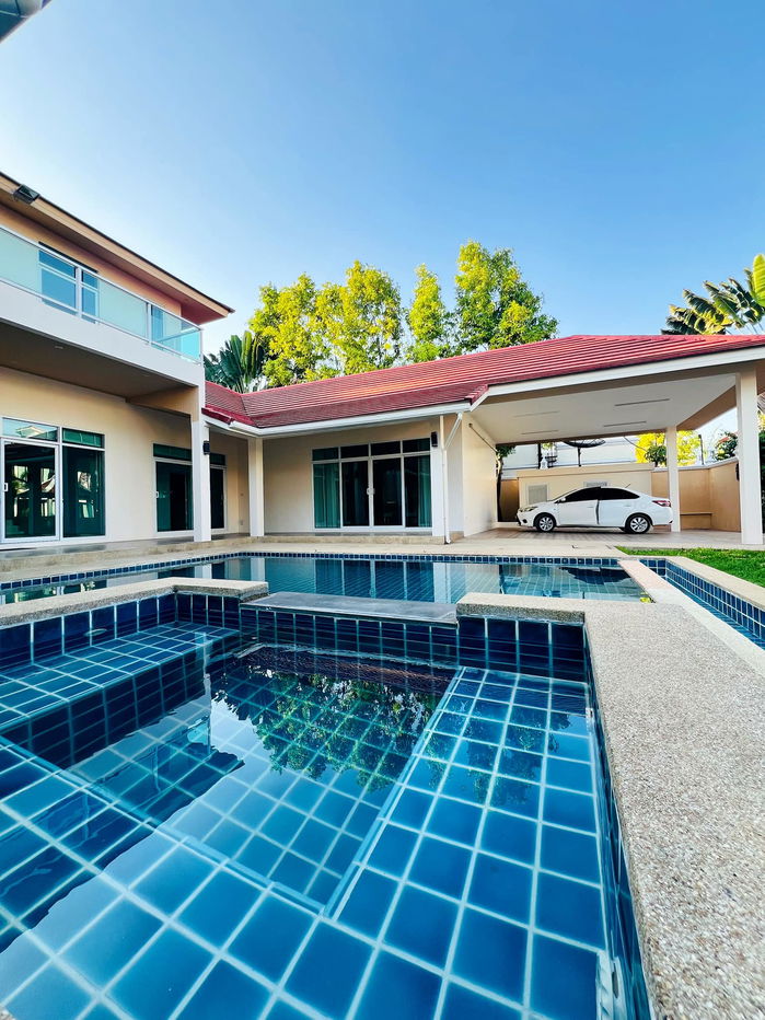 picture 4 Beds Pool Villa for Sale in Huay Yai - 8/8