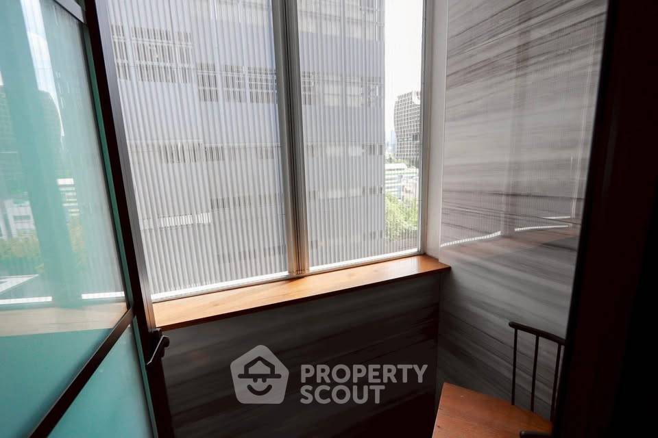 picture 2-BR Condo at Baan Thanon Sarasin Condominium near BTS Ratchadamri (ID 2460020) - 11/12