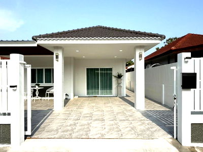 บ้านเดี่ยว พิพิธภัณฑ์ยางพารา  : ขายบ้าน 2 ห้องนอนในพัทยาตะวันออก