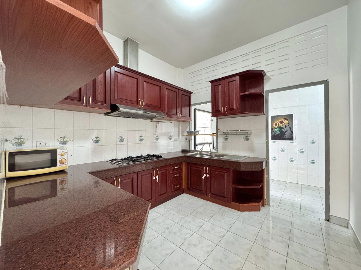 รูป บ้านให้เช่าในพัทยาตะวันออก - รูปที่ 9/11