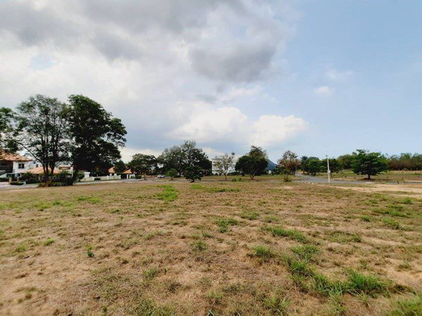 รูป ขายที่ดินติดสนามกอล์ฟฟีนิกซ์ - รูปที่ 1/6