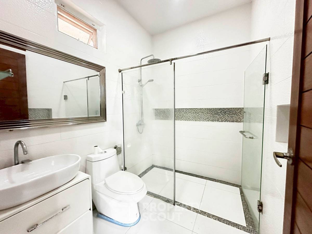 รูป วิลล่า 3-ห้องนอน ใน วังก์พง (ID 2461658) - รูปที่ 16/46