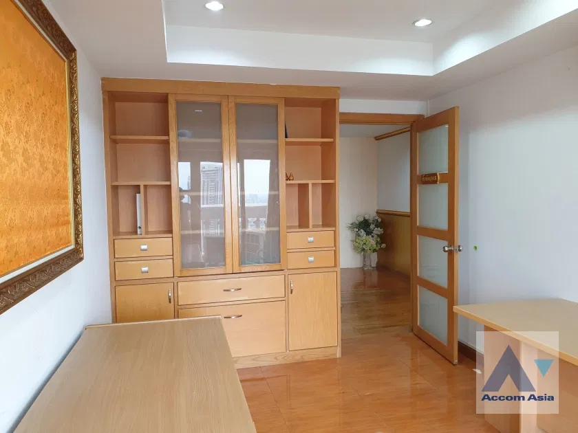 picture 🔼🔽 AccomA 📩 Office 4 BR Condominium @Nusa State Tower (AA43740) - 7/11