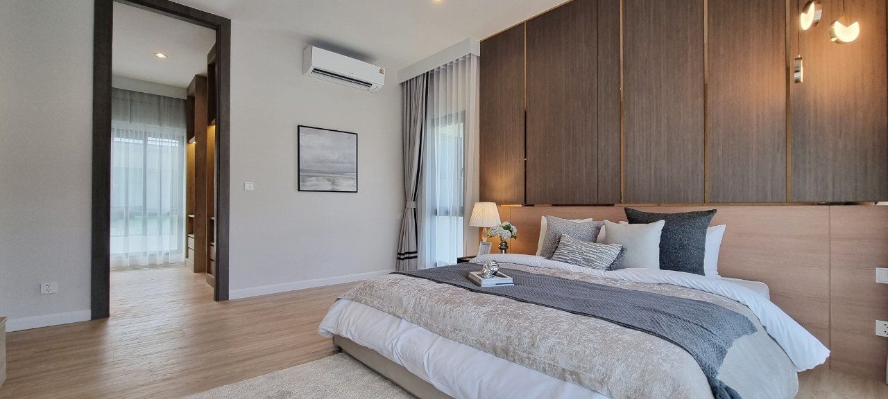 รูป วิลลาหรู 4 ห้องนอนสำหรับขาย - รูปที่ 12/23