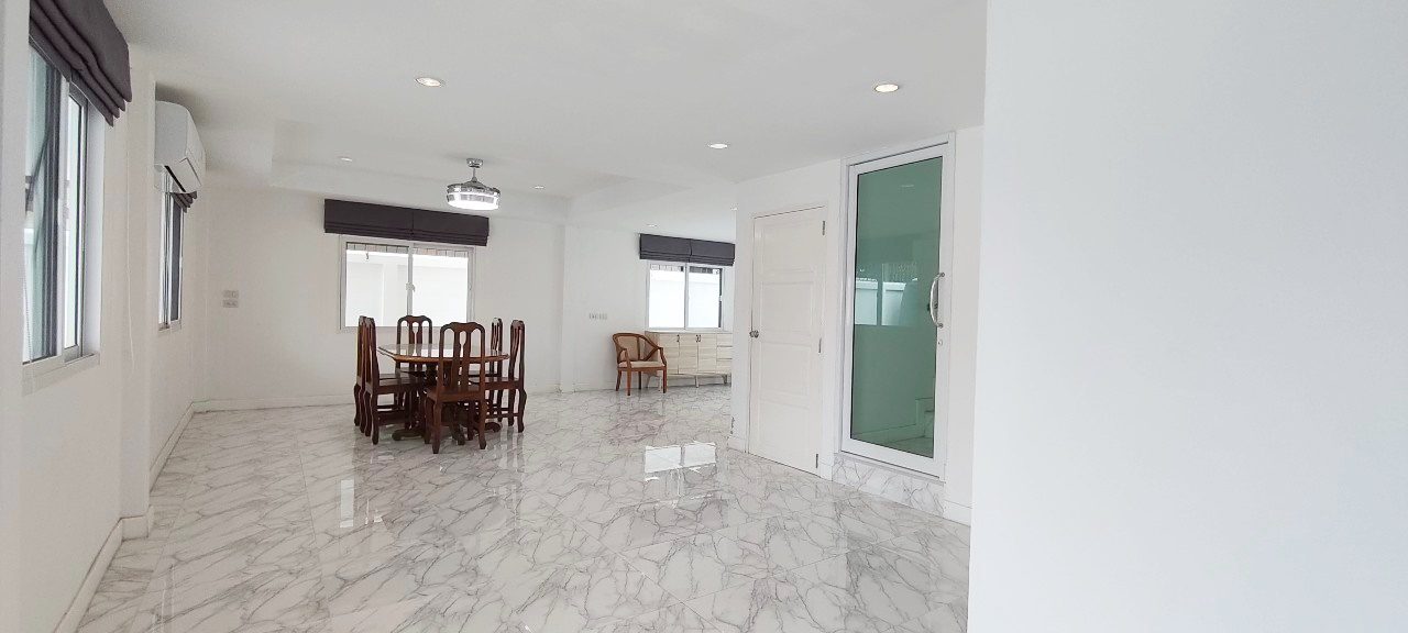 รูป ขายบ้าน 3 ห้องนอน ใน จอมเทียน - รูปที่ 3/20