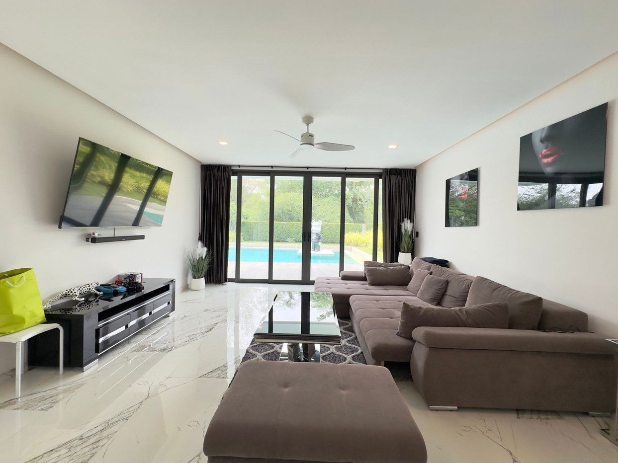 picture Luxury Pool Villa for Sale – Bang Saray - 4/19