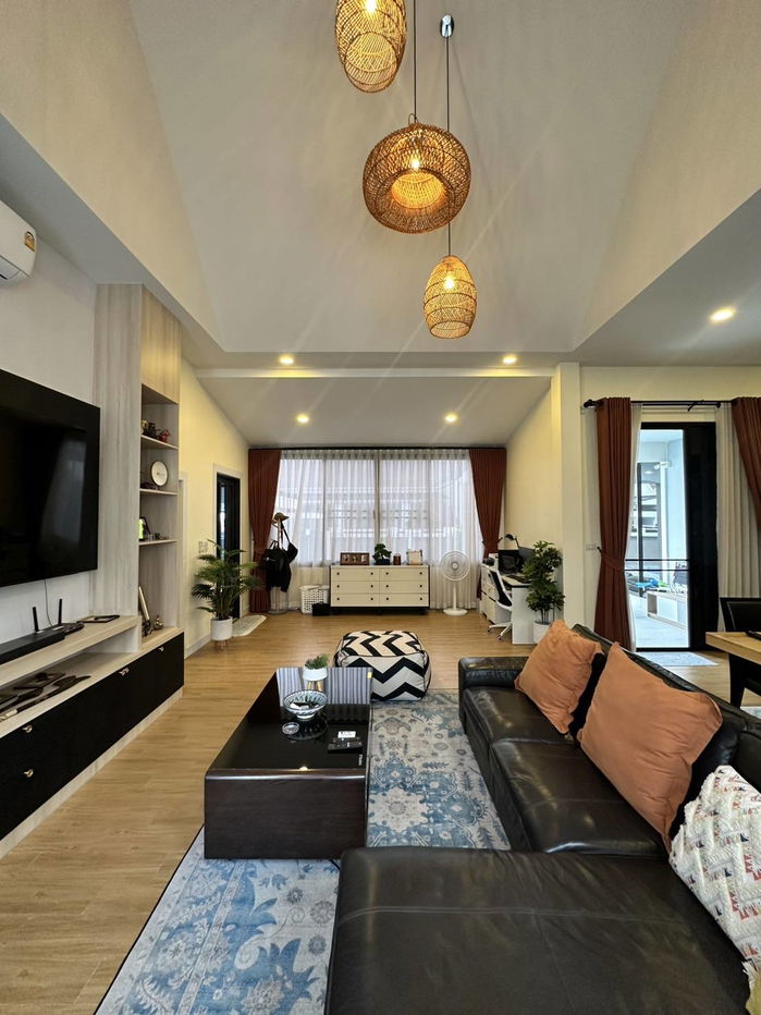 picture Luxurious Pool Villa at Mabprachan - 5/17