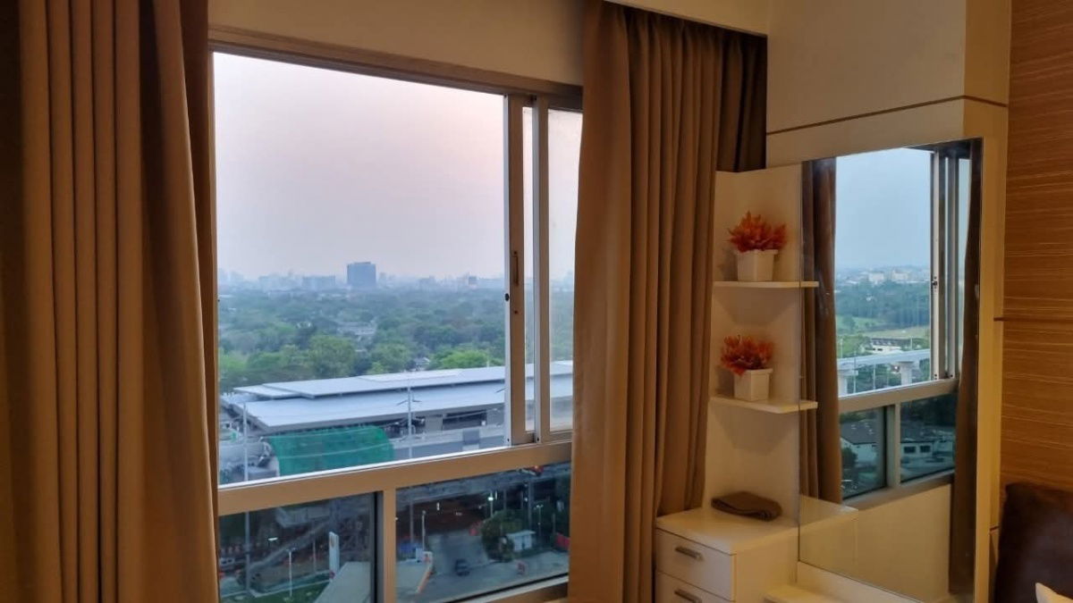 picture For rent ✨ Lumpini Ville Ramintra - Laksi ✨ High floor, beautiful view, fully furnished and equipped with appliances - 4/7