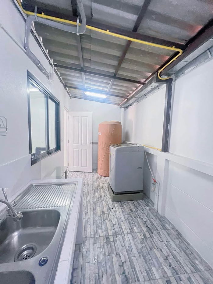 รูป ขายทาวน์โฮม 2 ชั้น ศรีราชา - รูปที่ 5/8