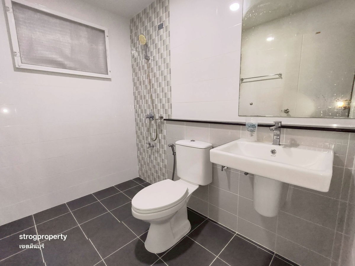 รูป บ้านเดี่ยว ร่มเกล้า มีนบุรี ลาดกระบัง หมู่บ้านเพอร์เฟคพาร์ค ร่มเกล้า เฟส 5  นัดหมายชมบ้าน 085-318-688 คุณวา - รูปที่ 19/28