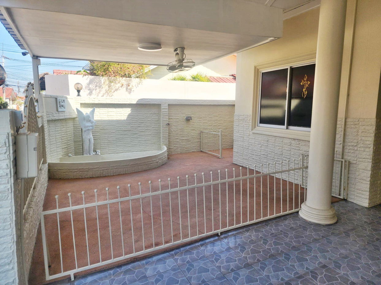 รูป ขายบ้านพัทยาตะวันออก - รูปที่ 1/7