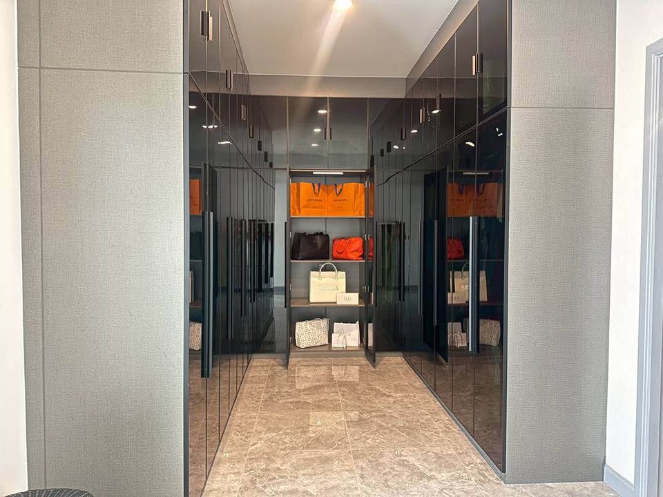 picture Luxury Modern Pool Villa for Sale – Huay Yai - 13/17