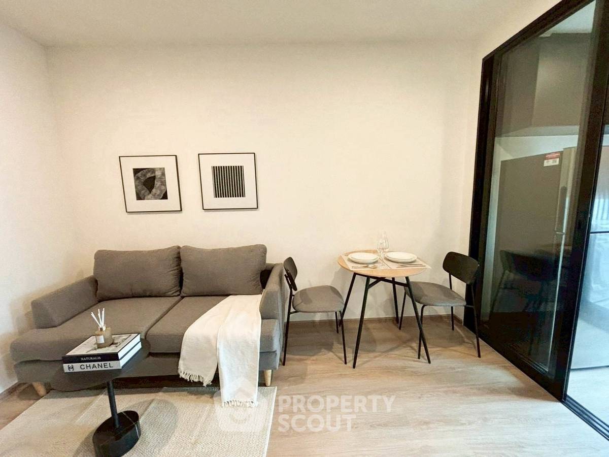 picture 1-BR Condo at Nue District R9 near MRT Phra Ram 9 (ID 2461863) - 2/11