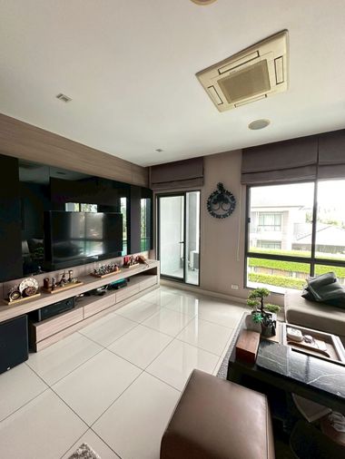6-bed house for sale, 540 sqm, 110 sq wah, The Plam Pattanakarn