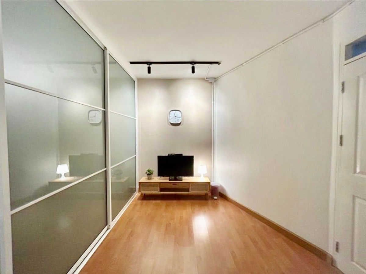 รูป code : E53 ให้เช่าคอนโด ซิตี้ โฮม สุขุมวิท–อุดมสุข (City Home Sukhumvit–Udomsuk) | ห้องแต่งใหม่ ชั้น 4 เฟอร์พรีเมียม พร้อมอยู่ ใกล้ BTS อุดมสุข - รูปที่ 2/15