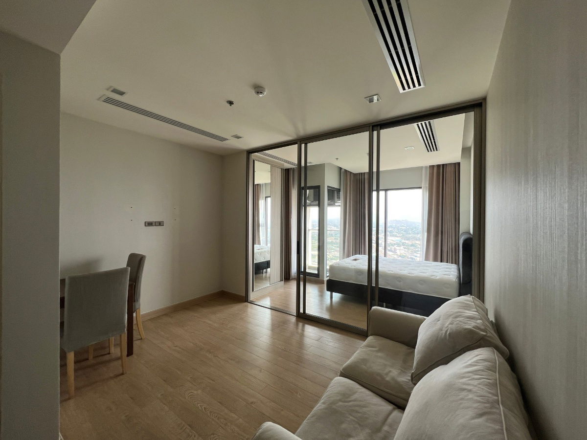 รูป JK 1750960 : อินฟินิตี้ วัน ชลบุรี - รูปที่ 10/16