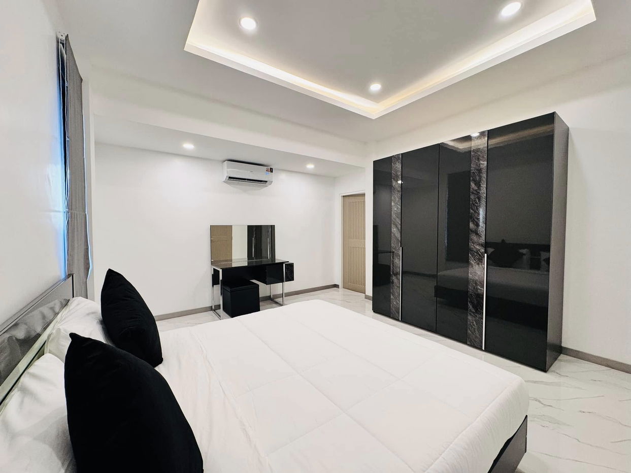 รูป ขายพูลวิลล่า 4 ห้องนอนในจอมเทียน - รูปที่ 11/16