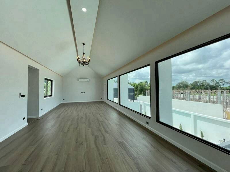 รูป ขายบ้านหรูหลังใหญ่ ซอยทุ่งกลม-ตาลหมัน พัทยา บางละมุง ชลบุรี - รูปที่ 8/14