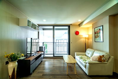 Condos for sale Assumption Convent Silom School : 3-Bedroom Condo at Klass Sarasin–Rajdamri next to Lumpini Park - 1159142