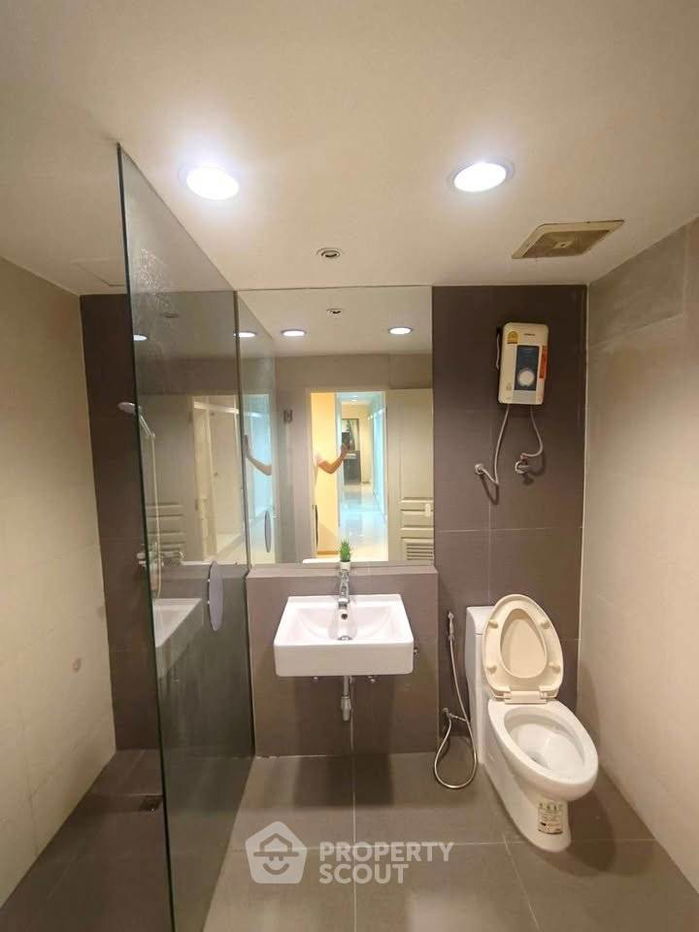 picture 2-BR Condo at The Waterford Diamond Tower Sukhumvit near BTS Phrom Phong (ID 2378047) - 14/22