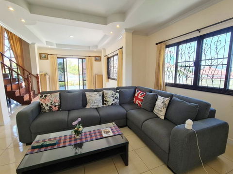 ขายบ้าน 4 ห้องนอน ในบางเสร่