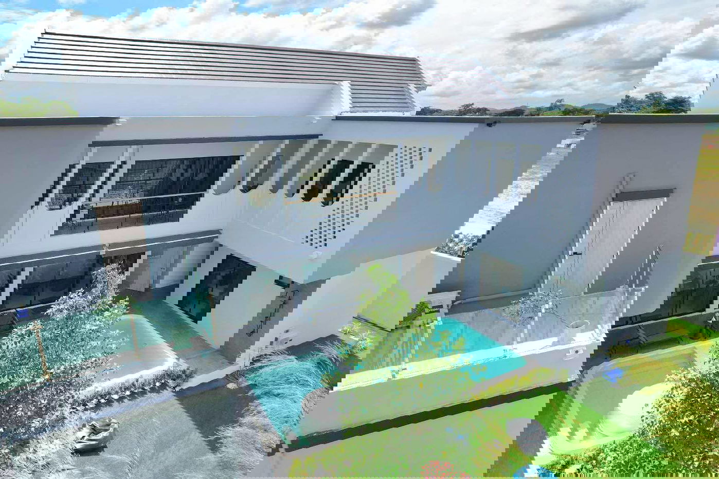 รูป วิลล่าหรูให้เช่า – ห้วยใหญ่ พัทยา - รูปที่ 2/18