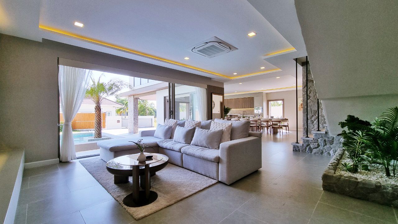 รูป ขายพูลวิลล่าหรูสไตล์โมเดิร์นในห้วยใหญ่ - รูปที่ 6/22