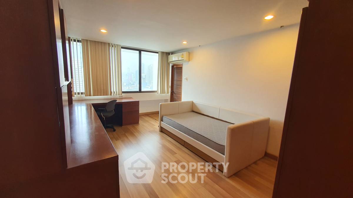 รูป คอนโด 3-ห้องนอน ที่ เดอะ ฮาบิแทต สุขุมวิท 53 คอนโดมิเนียม ใกล้ BTS ทองหล่อ (ID 824503) - รูปที่ 18/26