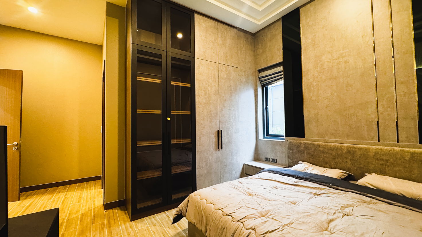 รูป วิลล่าหรูสไตล์อังกฤษให้เช่า – พัทยาตะวันออก - รูปที่ 14/23