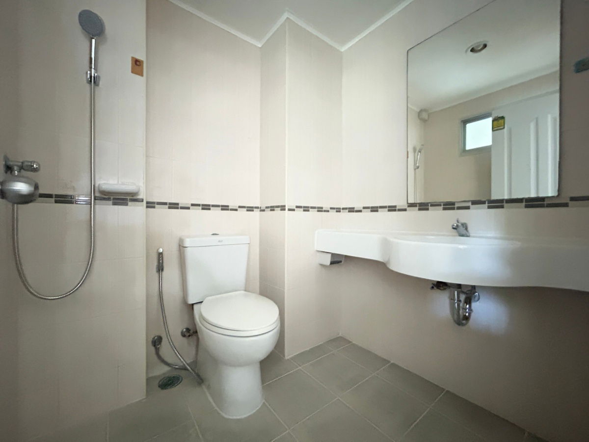 รูป JK 4686921 : ลุมพินี เพลส พระราม 8 - รูปที่ 13/15