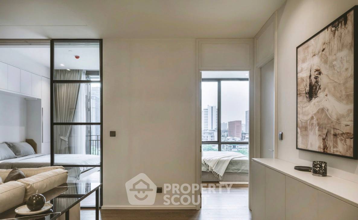 picture 2-BR Condo at Muniq Langsuan near BTS Ratchadamri (ID 2462367) - 4/8