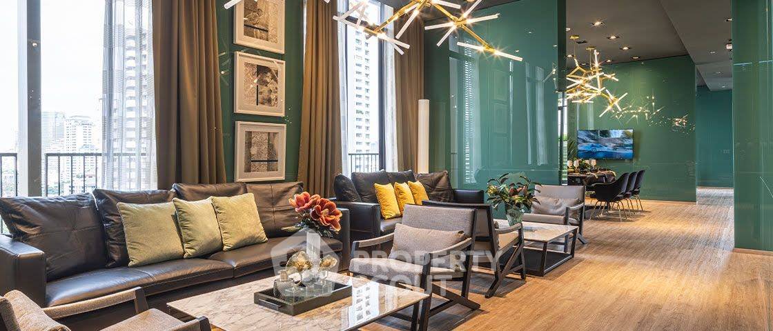 picture 2-BR Condo at Noble Around Sukhumvit 33 near BTS Phrom Phong (ID 2462336) - 17/19